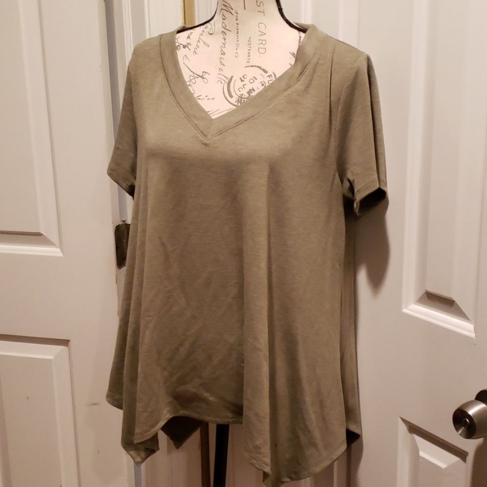 NWOT Ladies top